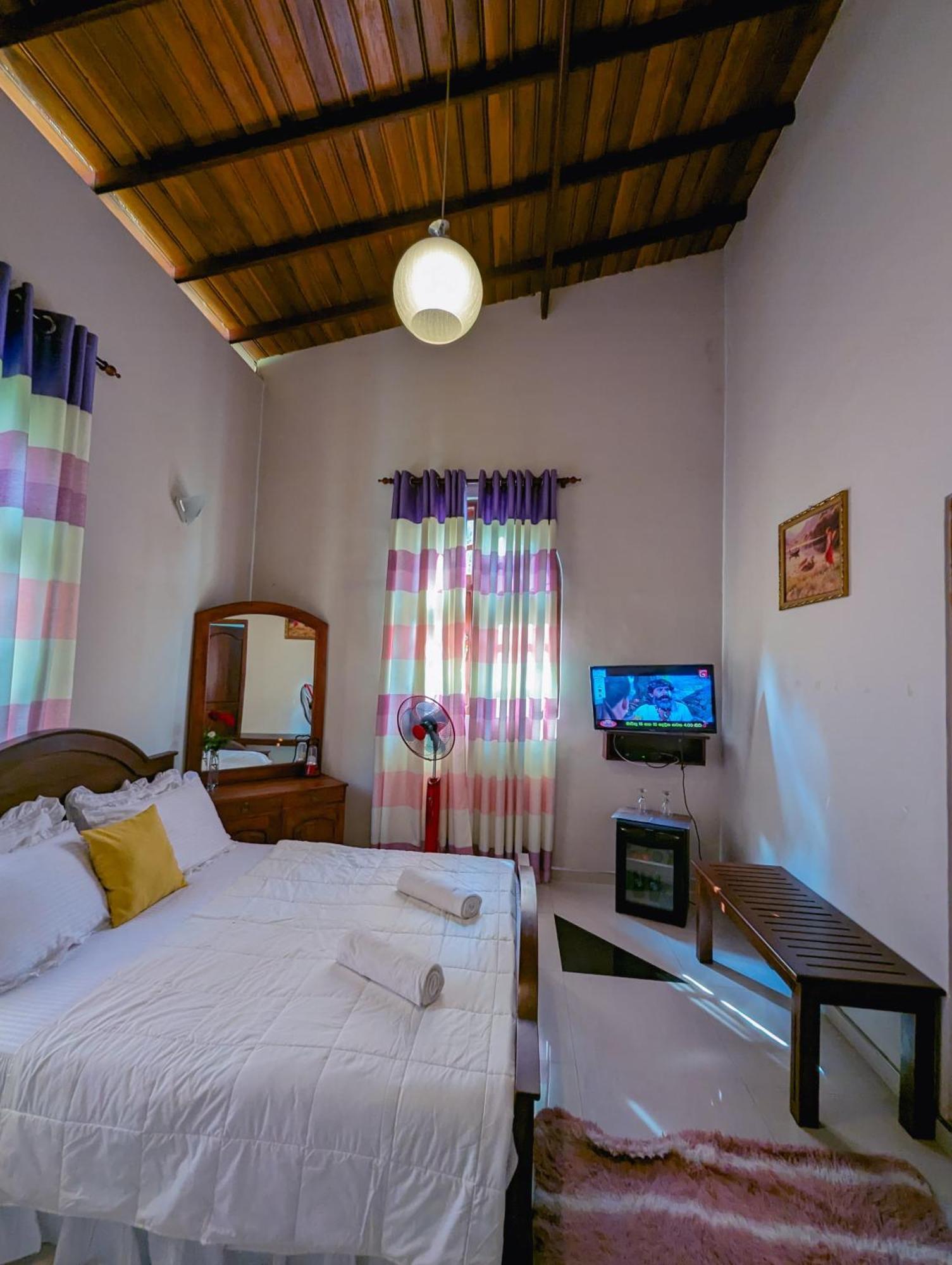 Ella Heaven Inn Kumbalwela Exterior foto